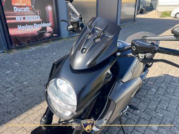 Ducati Diavel 1200 Dark thumbnail 3