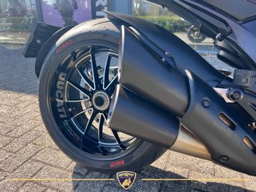 Ducati Diavel 1200 Dark thumbnail 10