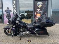 Harley-Davidson Electra Glide Ultra Limited CVO FLHTKSE thumbnail 1