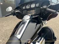 Harley-Davidson Electra Glide Ultra Limited FLHTK thumbnail 4