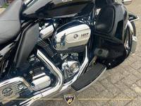 Harley-Davidson Electra Glide Ultra Limited FLHTK thumbnail 10