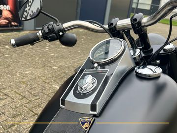 Harley-Davidson Fat Boy Lo FLSTFB thumbnail 2