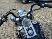 Harley-Davidson Heritage Softail Classic FLSTCI thumbnail 7
