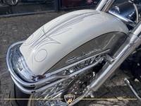 Harley-Davidson Heritage Softail Deluxe FLSTNI thumbnail 11