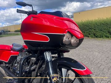 Harley-Davidson Road Glide thumbnail 3