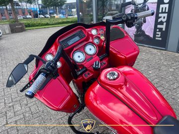 Harley-Davidson Road Glide thumbnail 6