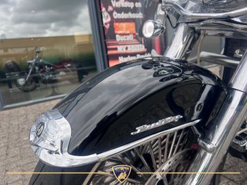 Harley-Davidson Road King Classic FLHRCI thumbnail 8