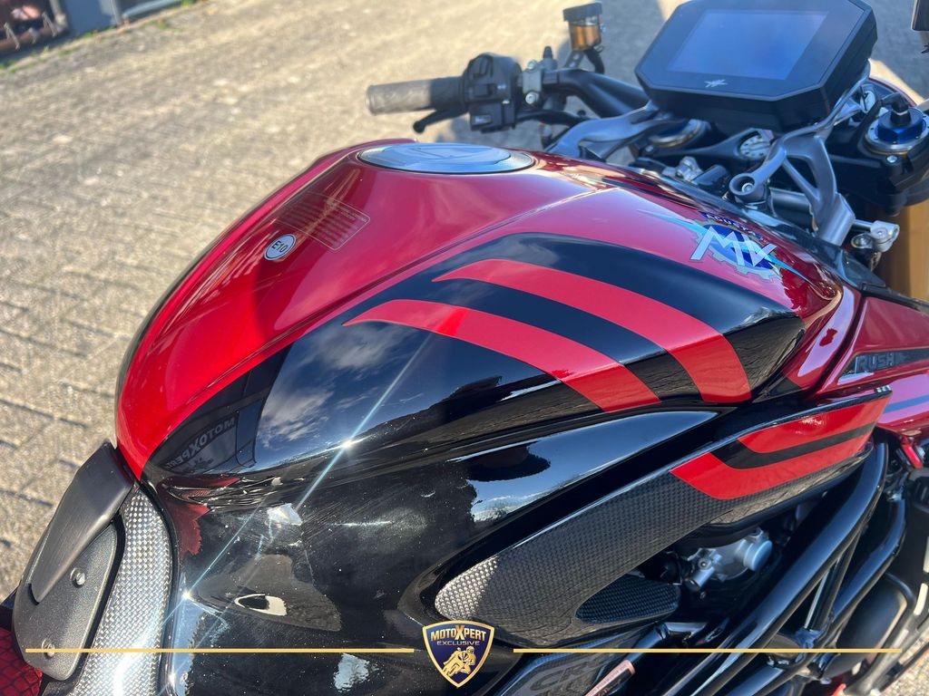 MV Agusta Brutale 1000 RR thumbnail 7